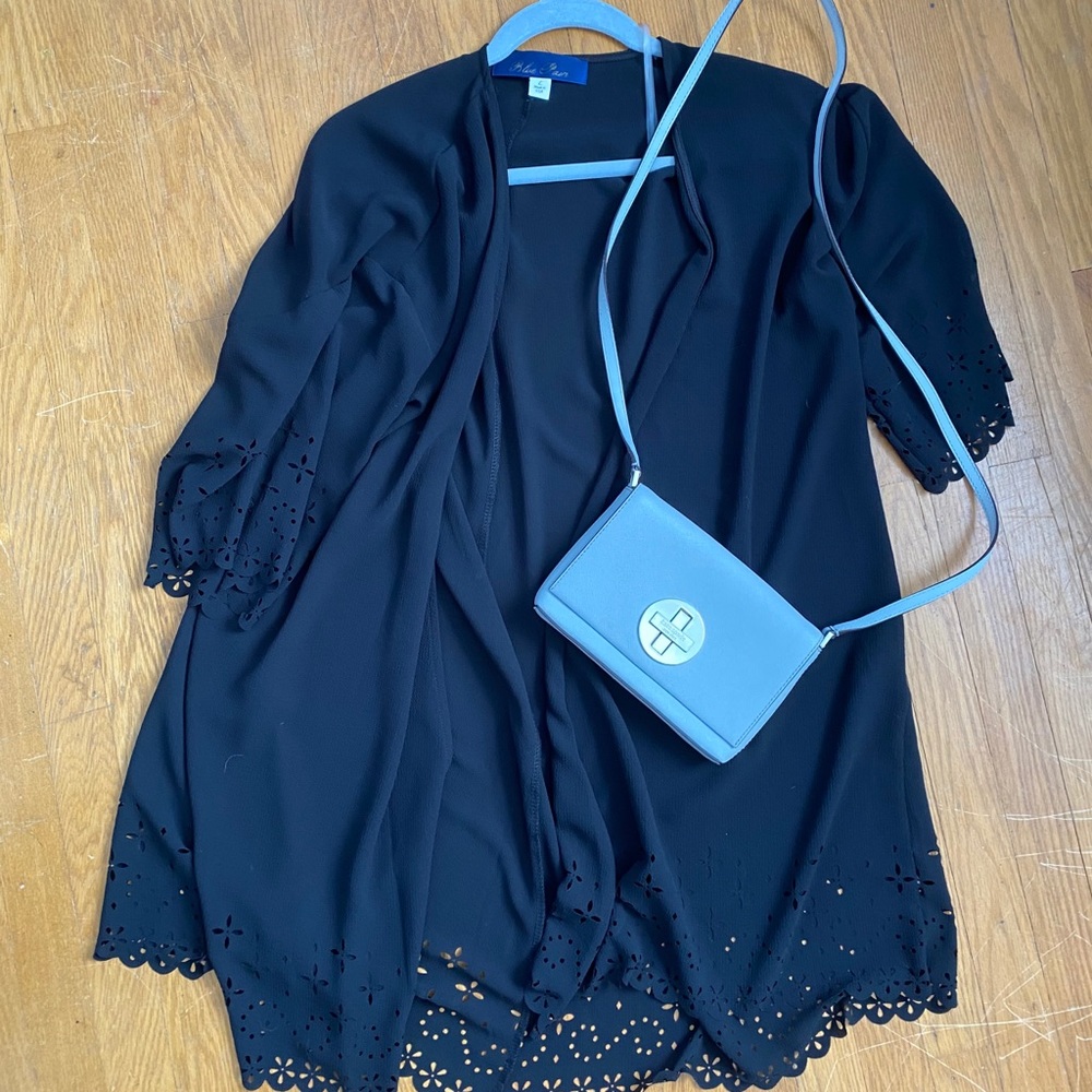 Flowy black tunic